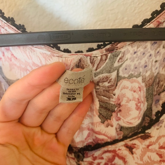 Urban Outfitters Pink Floral Dress - Picture 2 of 3